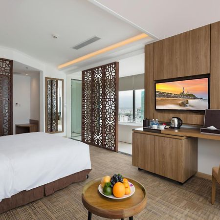 Comodo Nha Trang Hotel Exterior foto